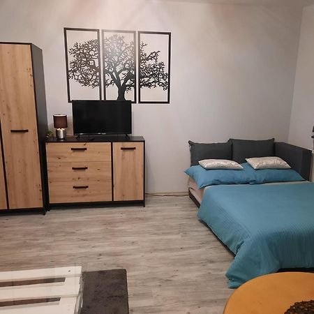 Apartamenty Trzy Wieze Varsó Kültér fotó